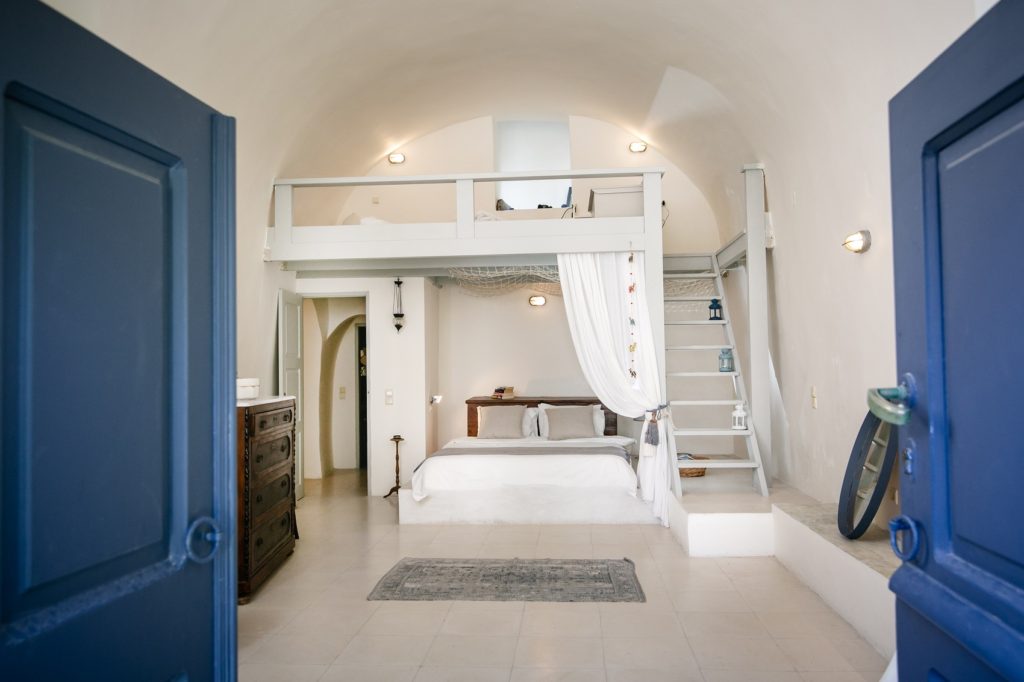 santorini accommodation